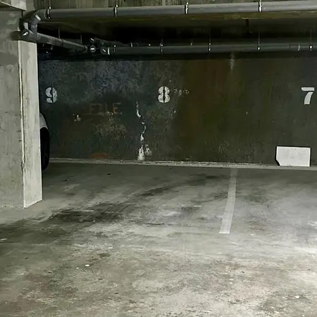 Appartamento Superbe Extérieur, 2 Chambres, Parking *