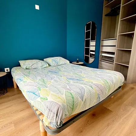 Superbe Extérieur, 2 Chambres, Parking La Rochelle (Charente-Maritime)